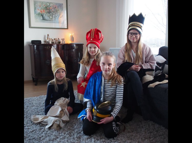 Tiernamaan kulkijat: Adele Koskela – Mänkki, Jasmin Luokkanen – Herodes, Pieta Takkinen – Knihti ja Isla Räihä – Murjaanien Kuningas.