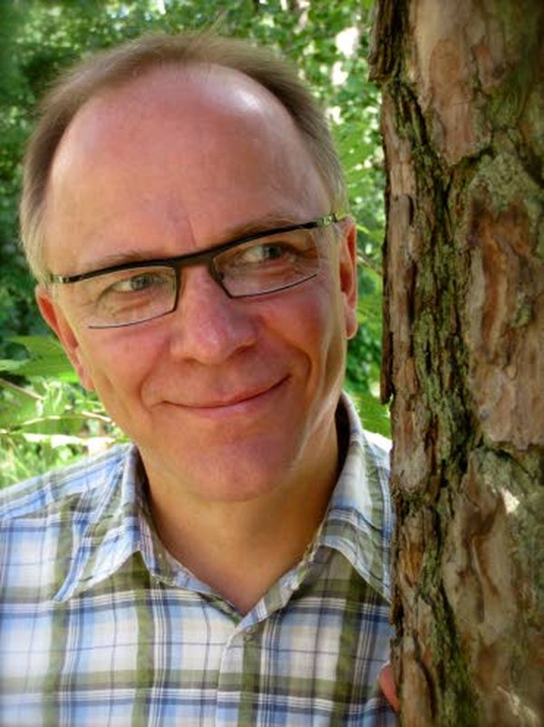 Pycnogenol-mieheksi ristitty, täydentävän lääketieteen alan monipuolinen markkinoinnin matkasarnaaja Jarmo Hörkkö elää itse, kuten opettaa: 62-vuotias Hörkkö on päättänyt kuolla terveenä mahdollisimman korkeassa iässä.