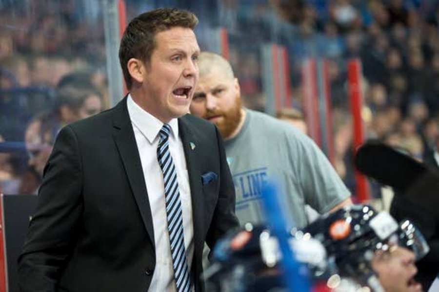 Leijonakuningas Lauri Marjamäki jättää maajoukkueen ja siirtyy Jokereiden KHL-joukkueen päävalmentajaksi.